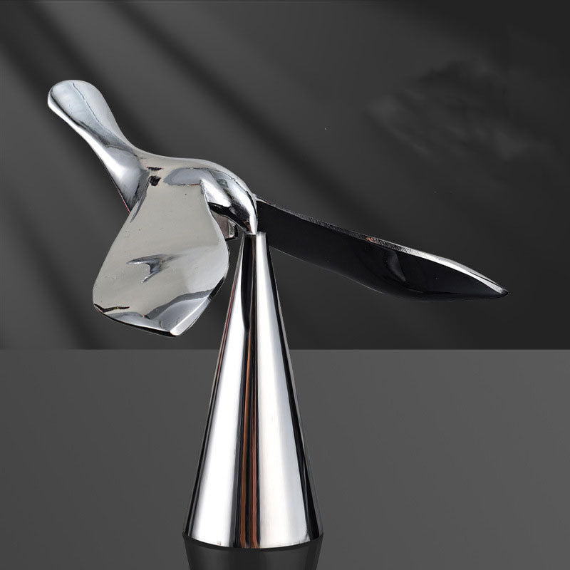 FlyCork Creative Balancing Bird Bottle Opener – Functional and Stylish